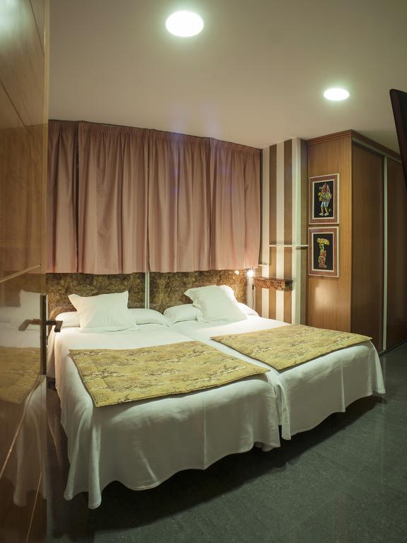 Ch Hostal Victoria Cuenca  Esterno foto