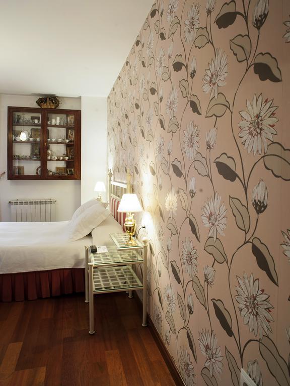 Ch Hostal Victoria Cuenca  Esterno foto