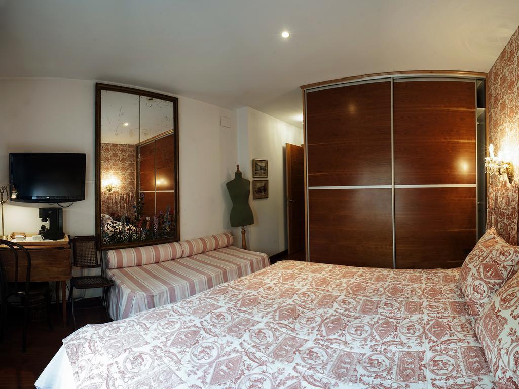 Ch Hostal Victoria Cuenca  Esterno foto