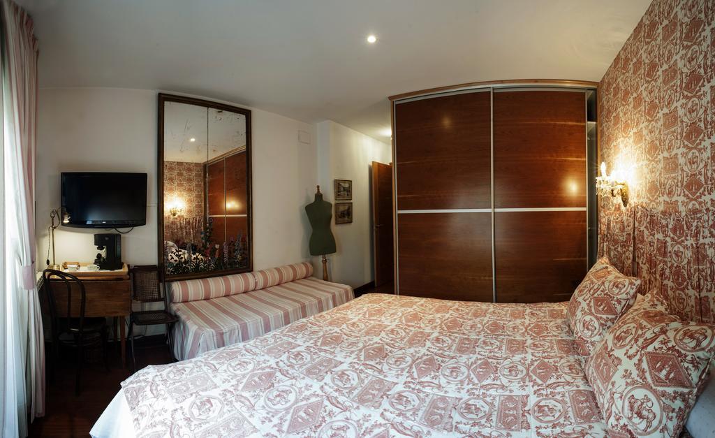 Ch Hostal Victoria Cuenca  Esterno foto